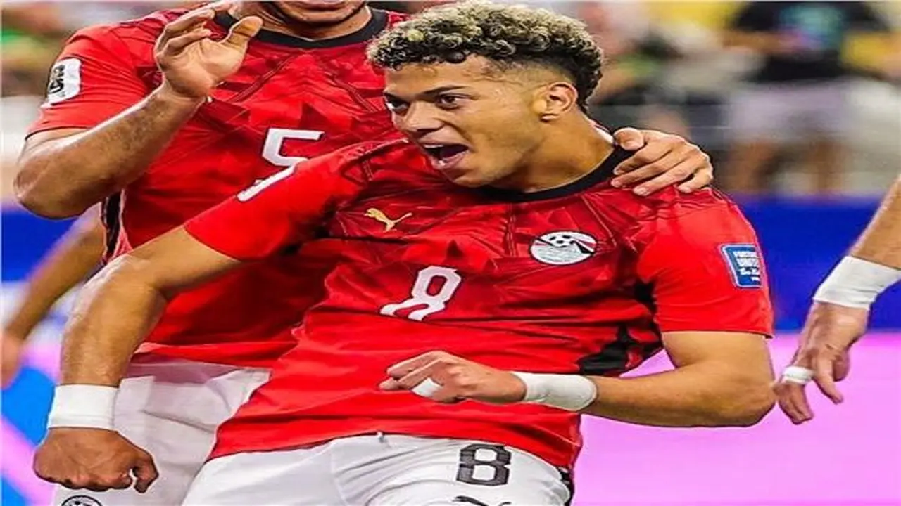 إمام عاشور يستعد لمواجهة تاريخية أمام الأرجنتين في كأس العالم